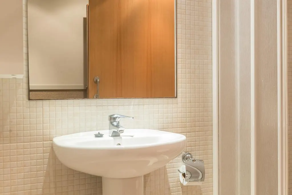 Apartments Hhb Барселона